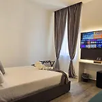 Πανσιόν Neapoli-in 4*